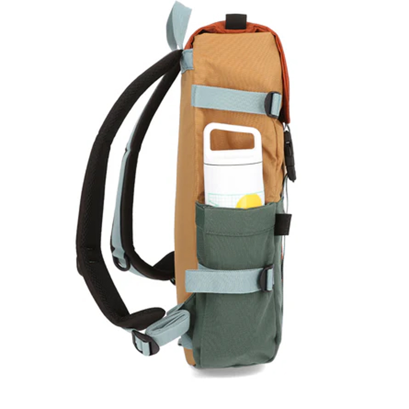 Sports Bag with Wet/Dry Compartment